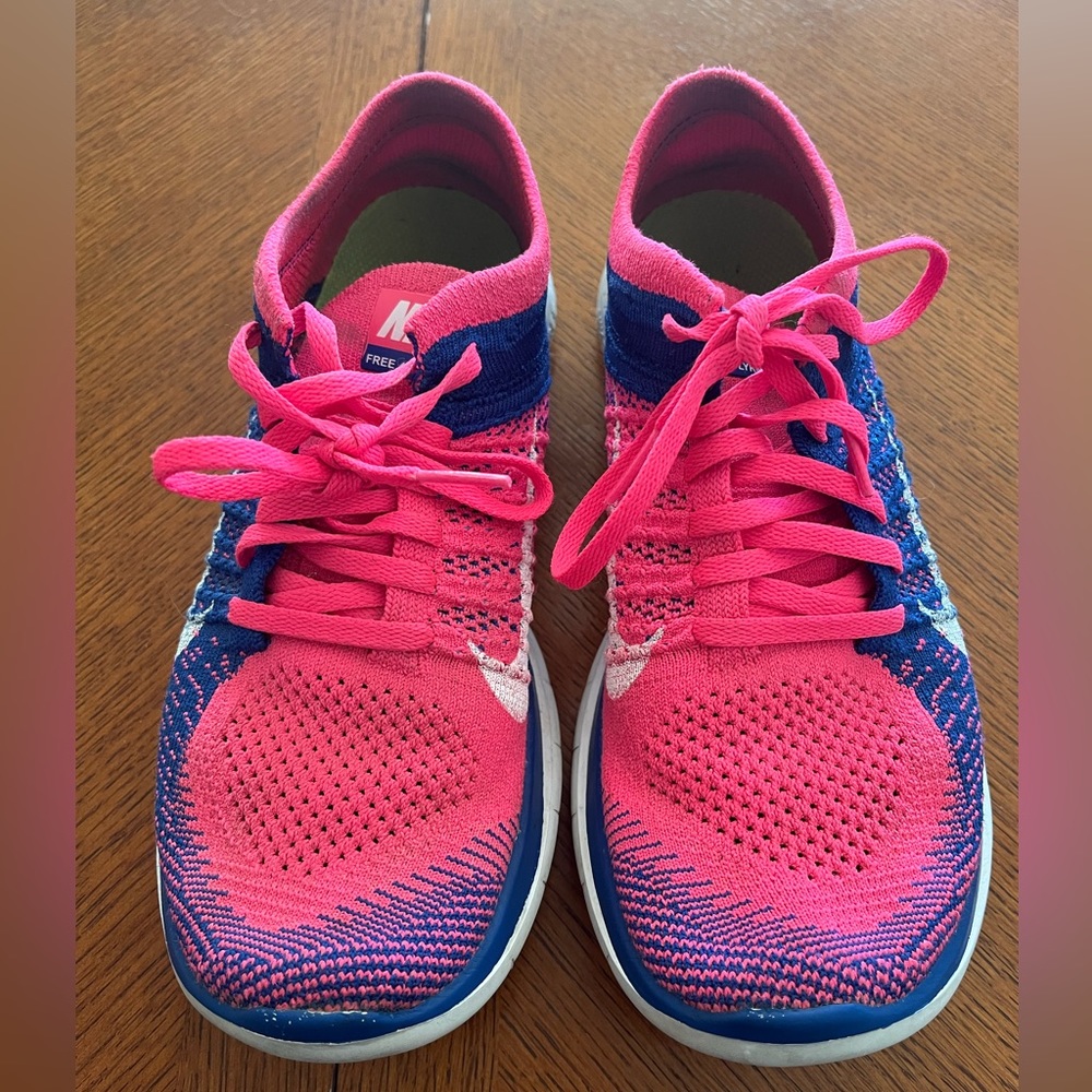 Nike Free 4.0 Flyknit Size 7 Hot Pink Royal Blue